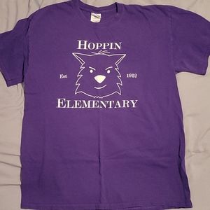 GOODWILL purple t shirt. Size L.